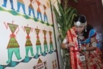 थारु समुदायको अष्टिम्की पर्वमा चित्रकला, पूजा, र परम्परागत आयोजनाको धूमधाम