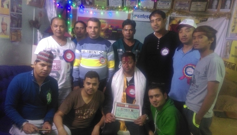 मुग्लानी सौगातले गर्यो सह-सम्पादकको बिदाई