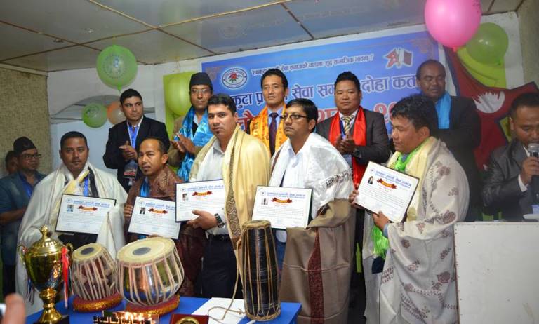 17103690_384178521950438_4497056630033018596_n