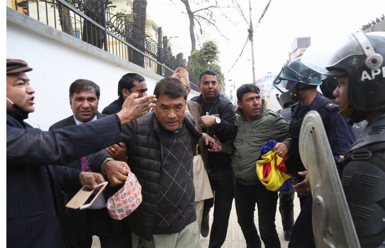 राप्रपा आन्दोलन ८ तस्बिरमा