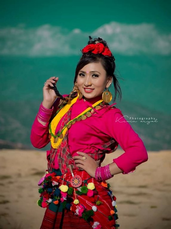 26694355_1892716754373536_1411828448_n