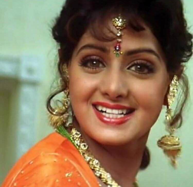 बलिउड अभिनेत्री श्रीदेवीको असमायिक निधन