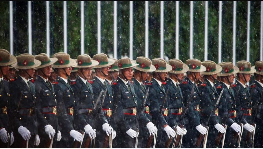 ट्र्म्प र किमको ऎतिहासिक सुरक्षा दिन सक्ने नेपाली वीर सेनाले भारतिय प्रधानमन्त्री नरेन्द्र मोदीको सुरक्षा दिन नसक्ने किन?