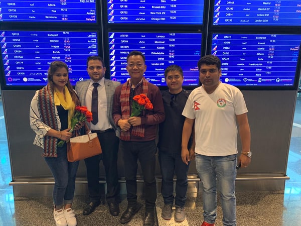 मोना कतारको आयोजनामा हुने साँस्कृतिक कार्यक्रमको लागि चर्चित कलाकार कतारमा