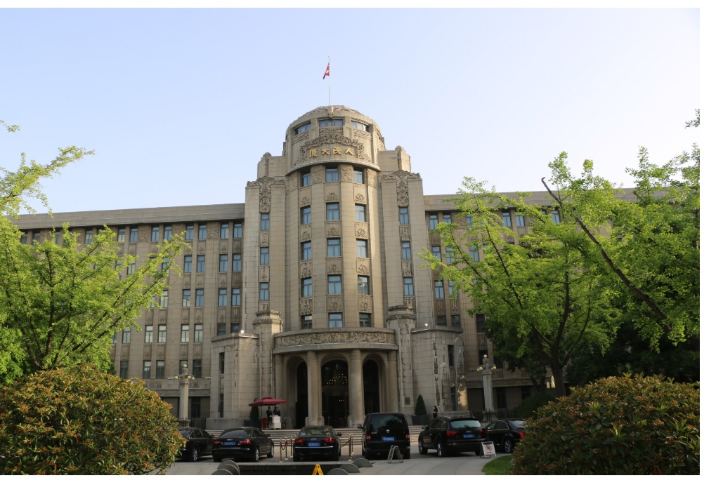 चिनमा अबस्थित पिपल्स ग्रान्डमा नेपाली झन्डा फरर....