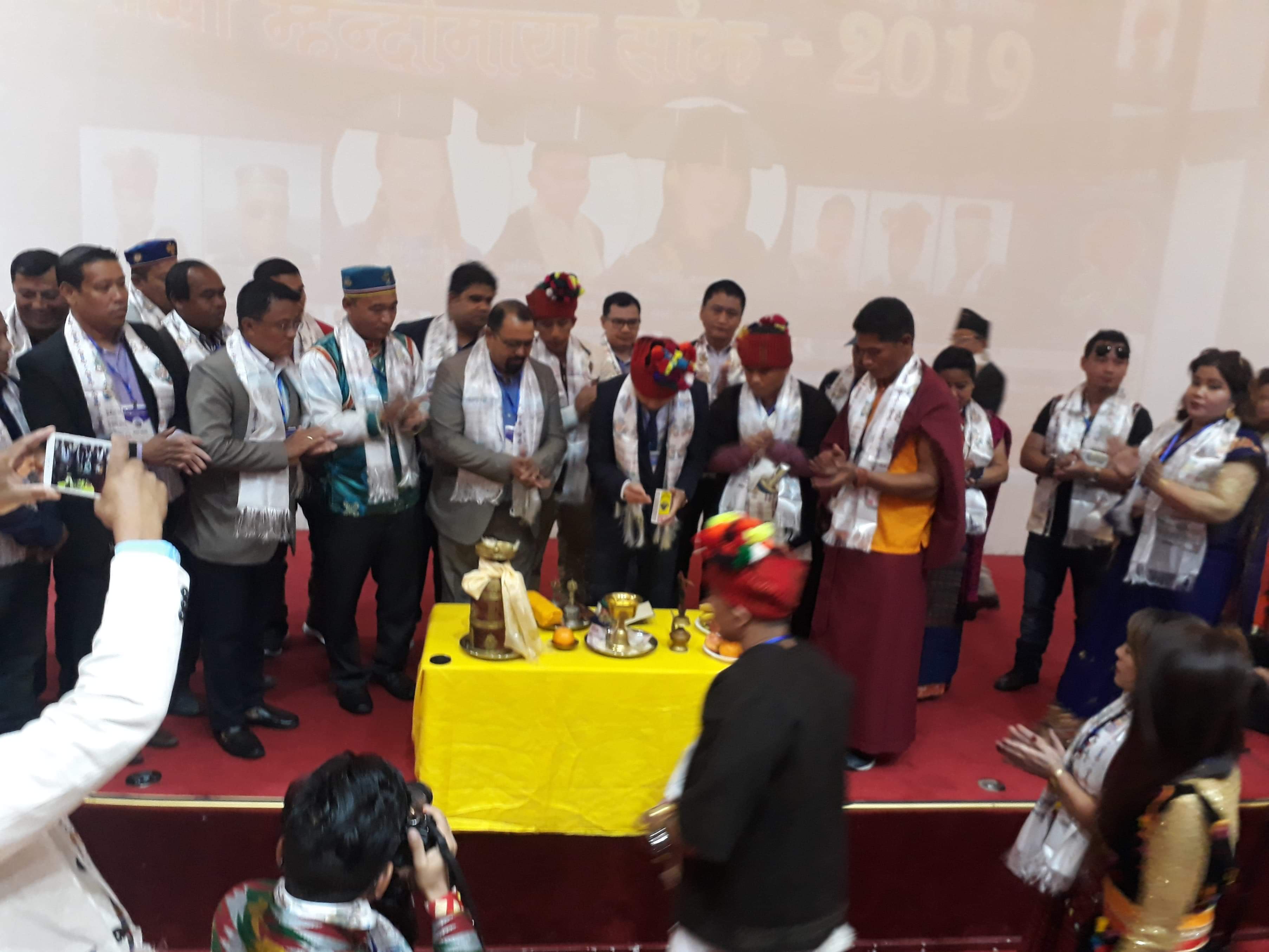 कतारमा दोस्रो म्हेन्दोमाया साँझ भब्यताका साथ सम्पन्न ।