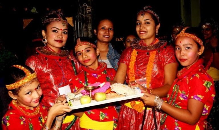 देउसीभैलोमार्फत पञ्चेबाजा संरक्षणमा युवा   