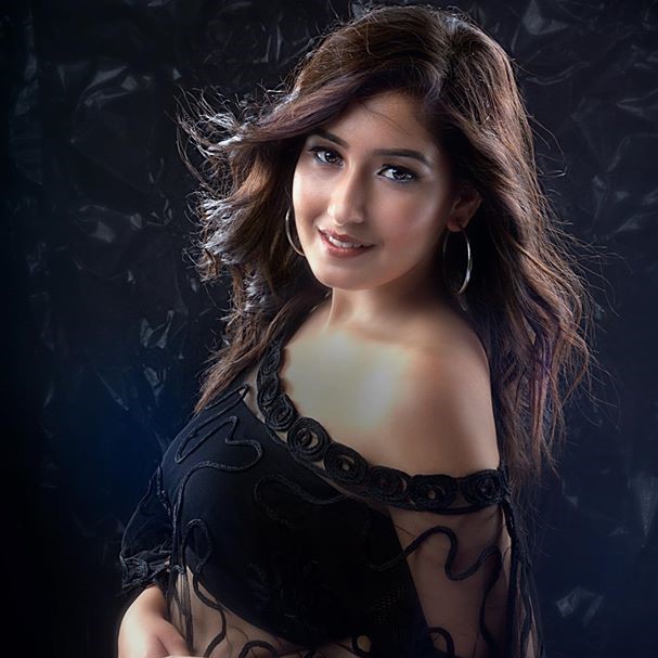 मंसिरमा बिबाह गर्दै आँचल शर्मा