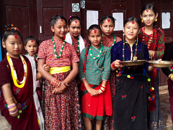 घाइतेको उपचारका लागि देउसीभैलो